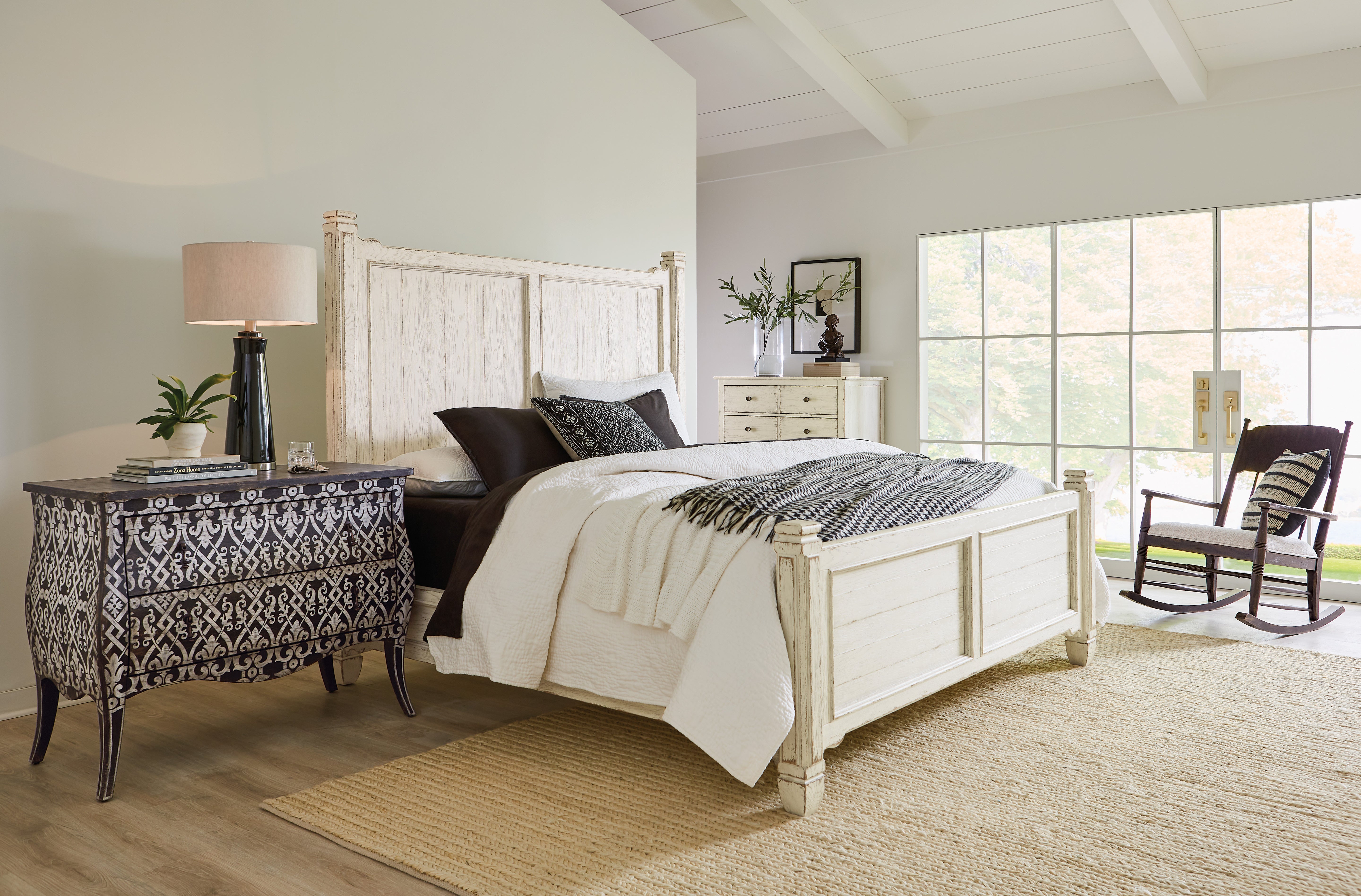 Hooker Furniture Americana Six-Drawer Chest