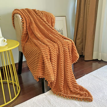 Bear Weighted Chunky Knit Blanket