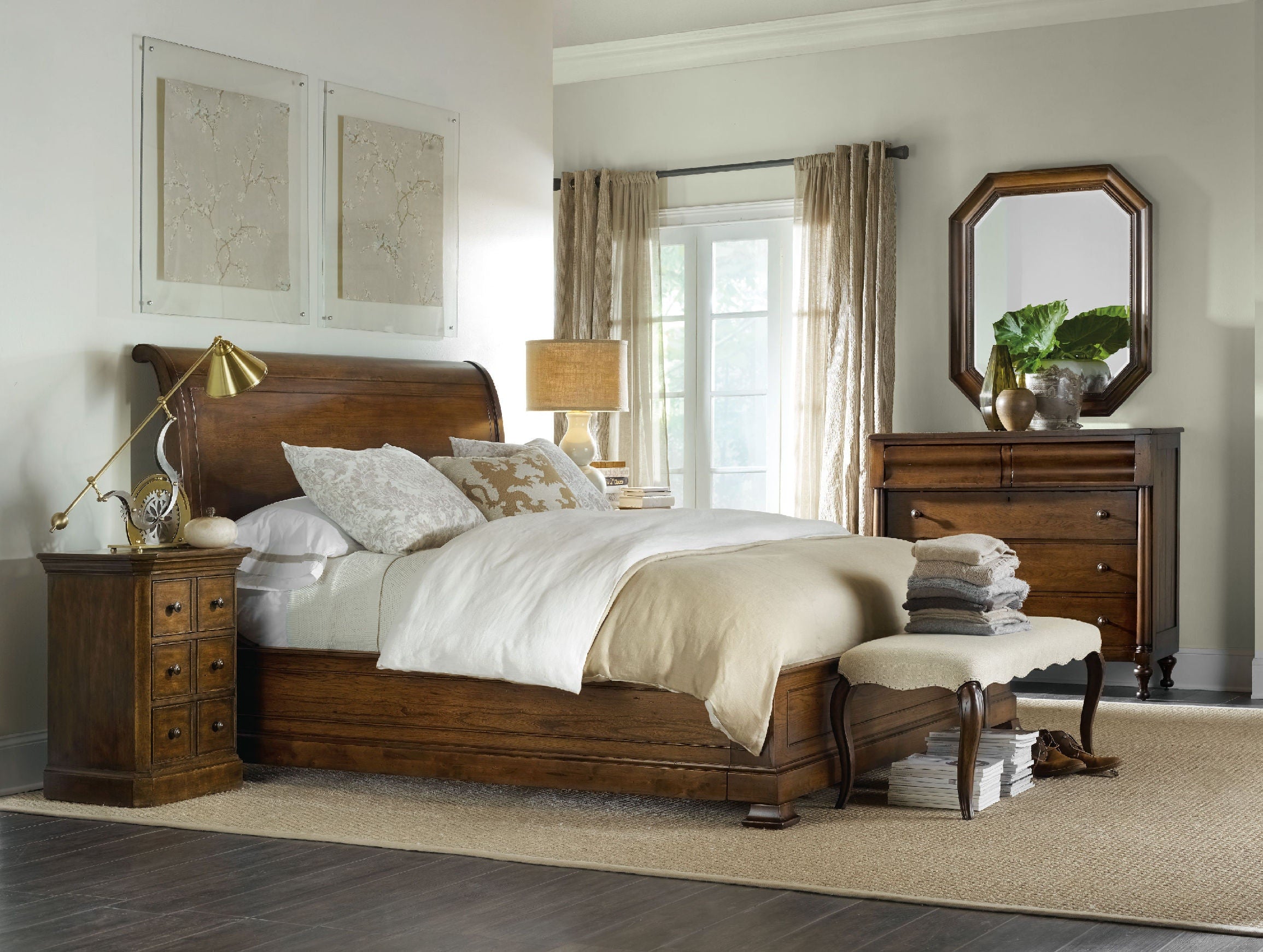 Hooker Furniture Bedroom Archivist 5/0 Sleigh Headboard