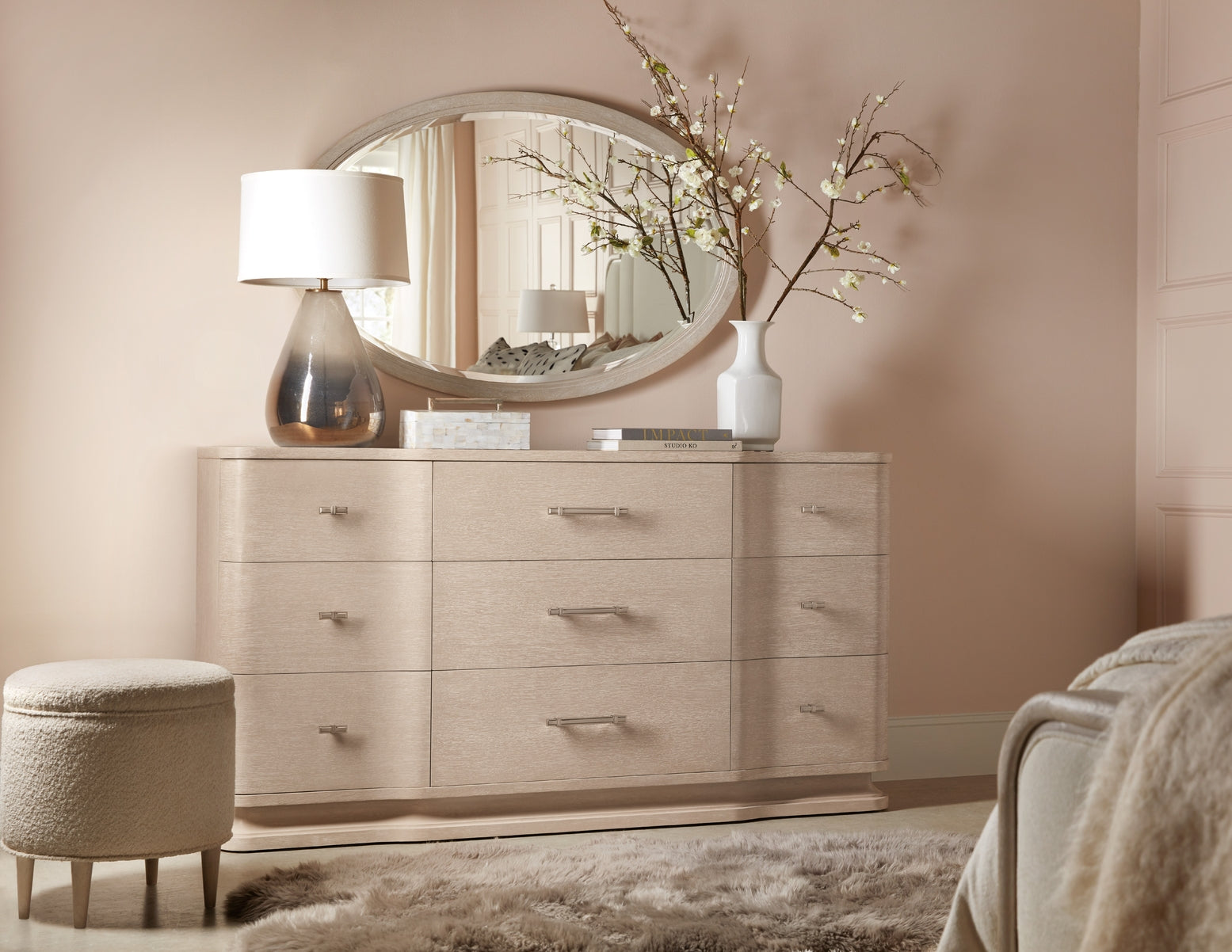 Hooker Furniture Nouveau Chic Oval Mirror