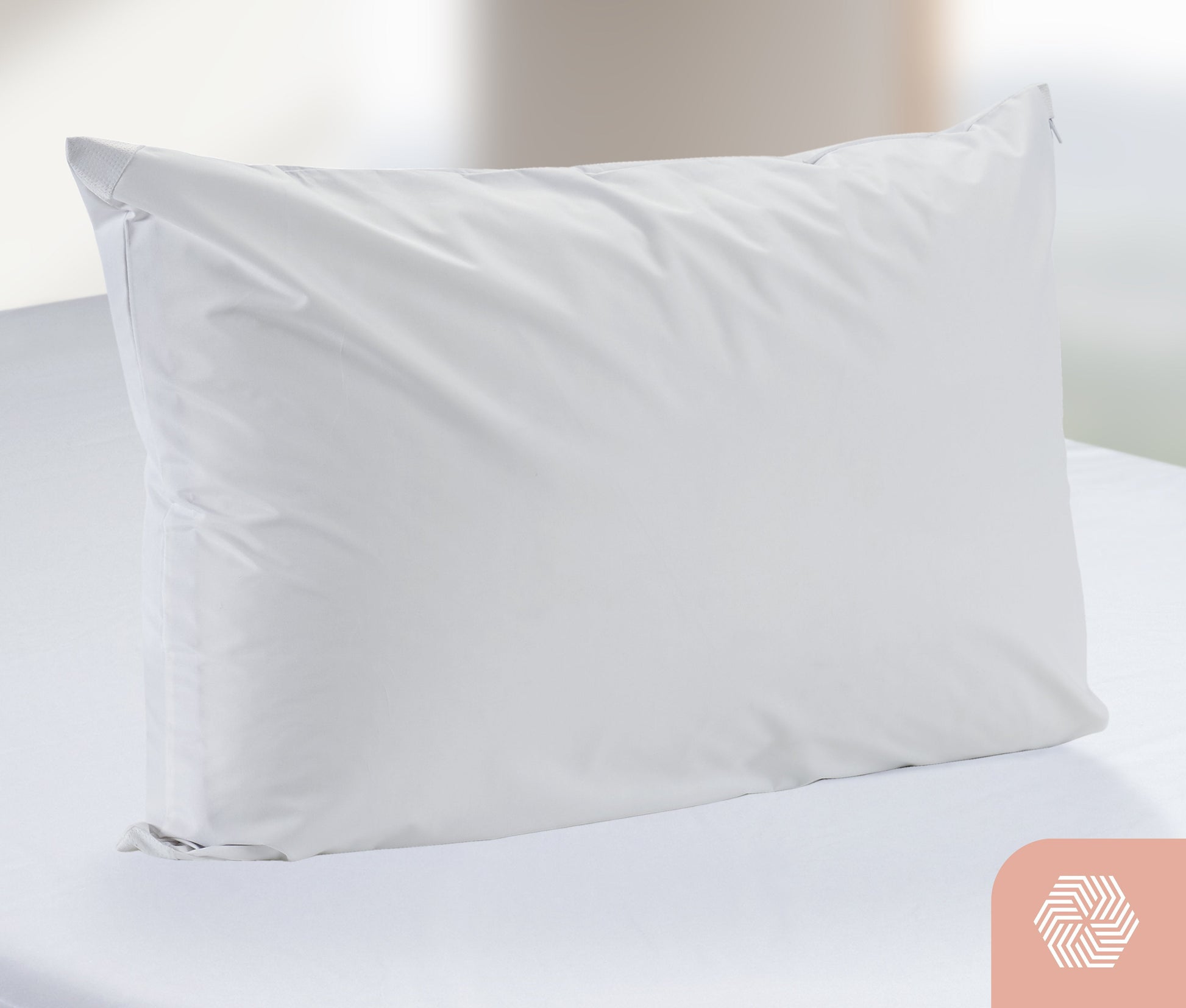 DreamComfort™ Pillow Protector