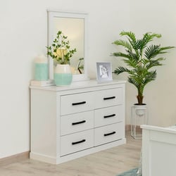 Turah Dresser