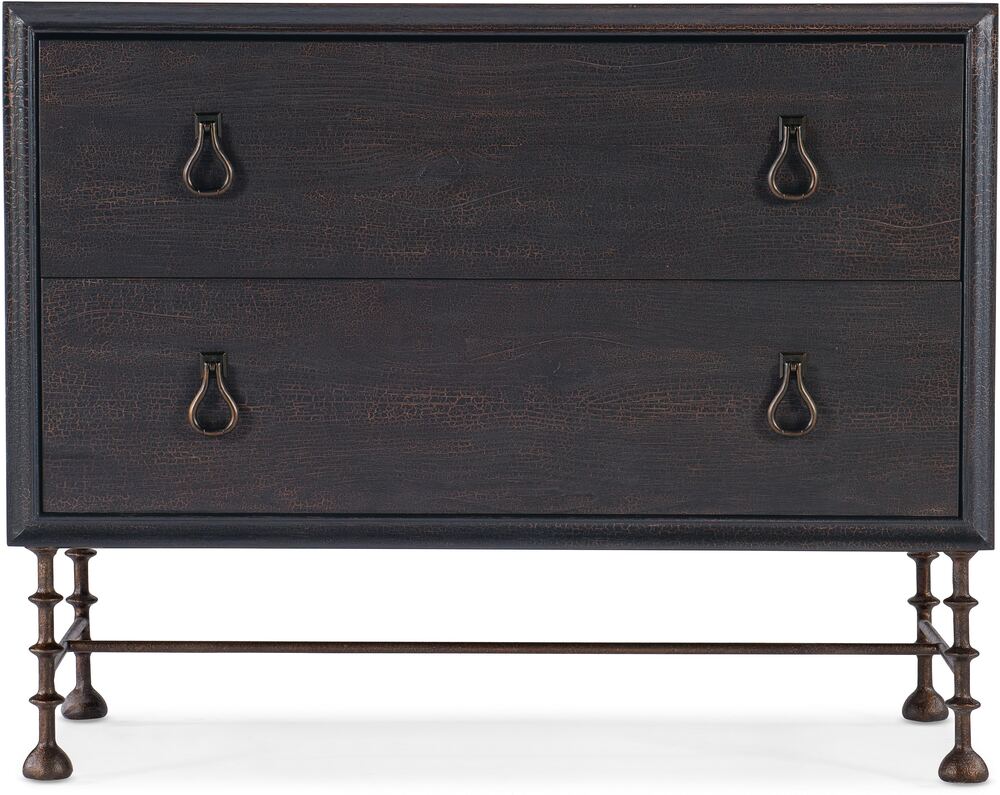 Hooker Furniture Big Sky Bachelors Chest