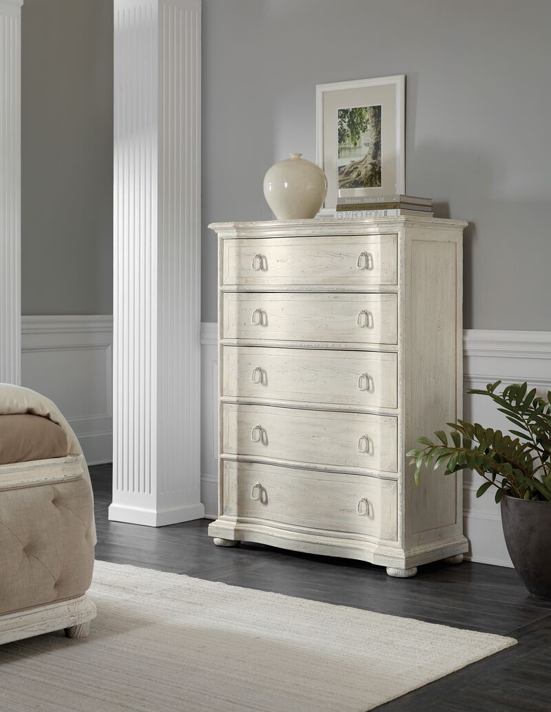 Hooker Furniture Traditions Five Drawer Chest