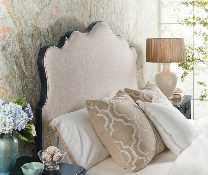 Hooker Furniture Bedroom Charleston 6/0-6/6 Upholstered Headboard