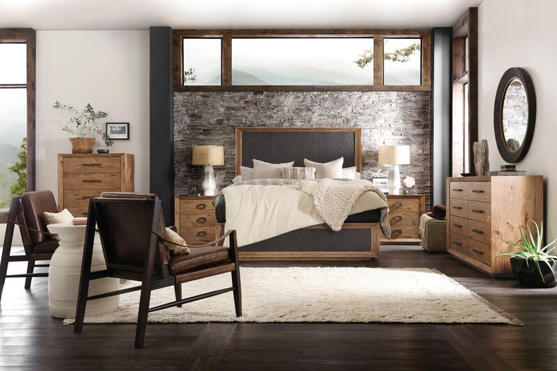 Hooker Furniture Bedroom Big Sky 5/0-6/6 Panel Headboard