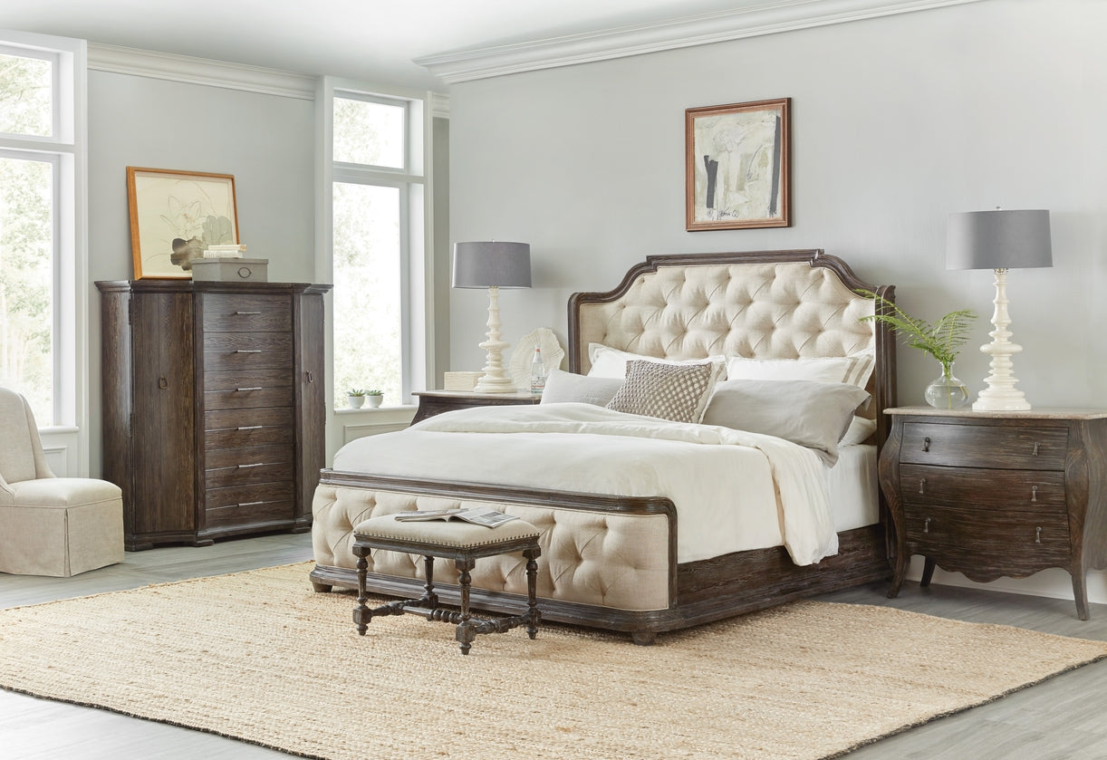 Hooker Furniture Bedroom Traditions Upholstered Panel Bed