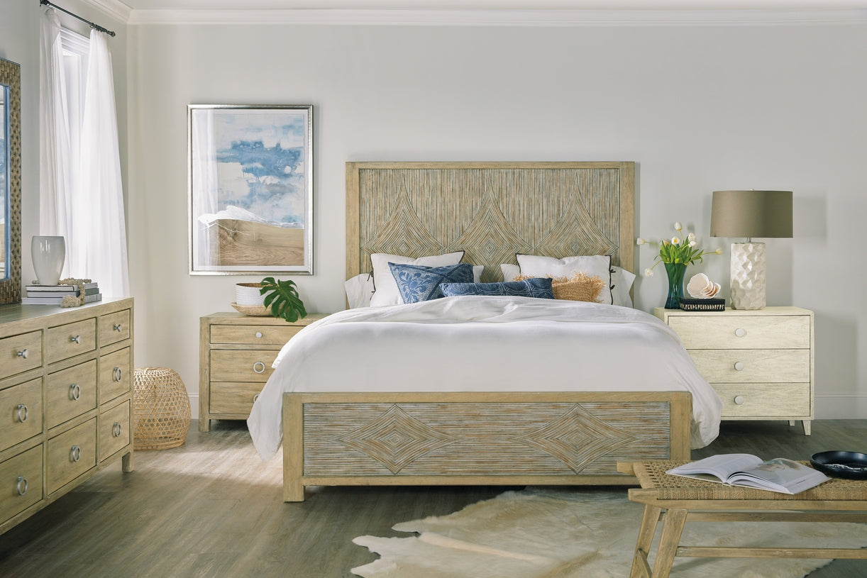 Hooker Furniture Bedroom Surfrider Panel Bed