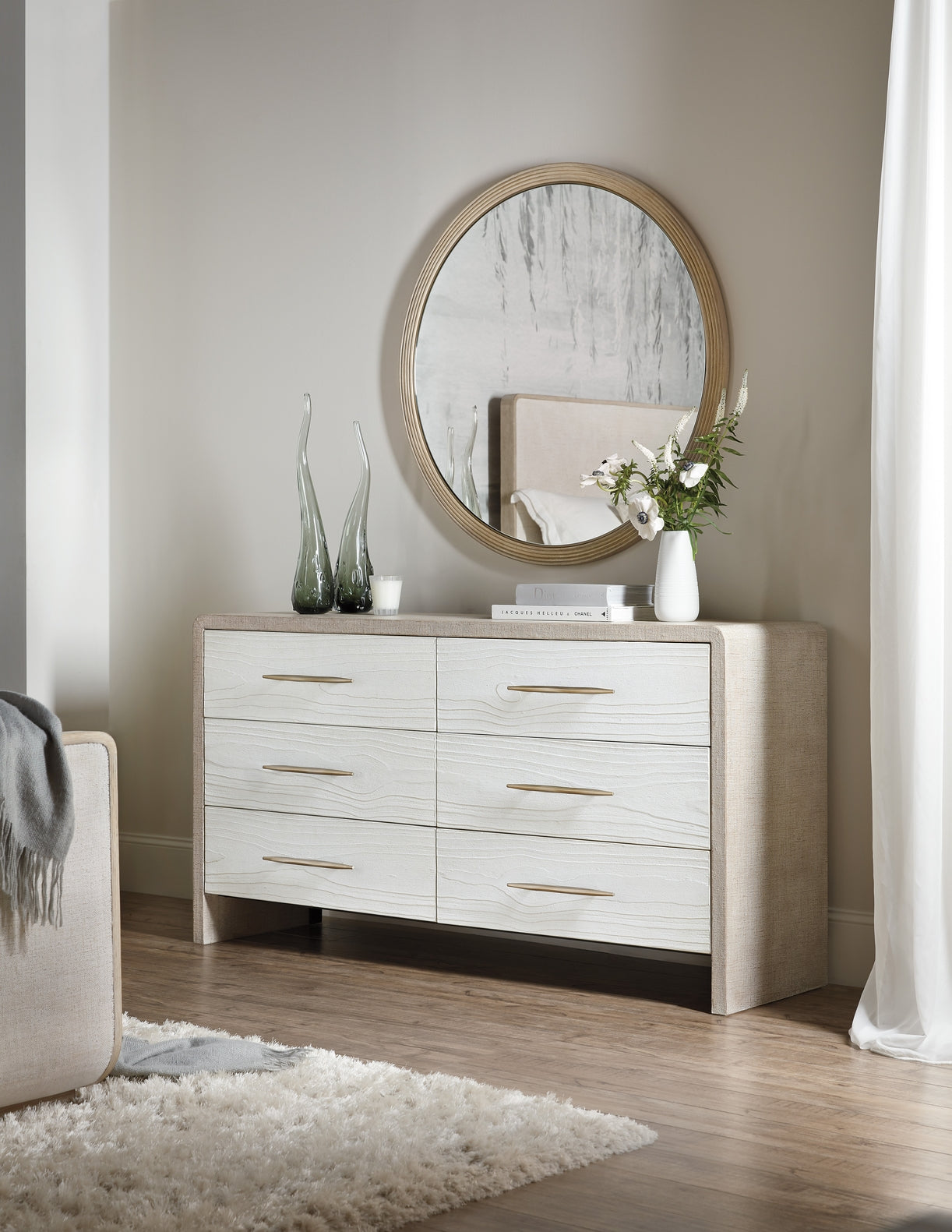 Hooker Furniture Cascade Six-Drawer Dresser