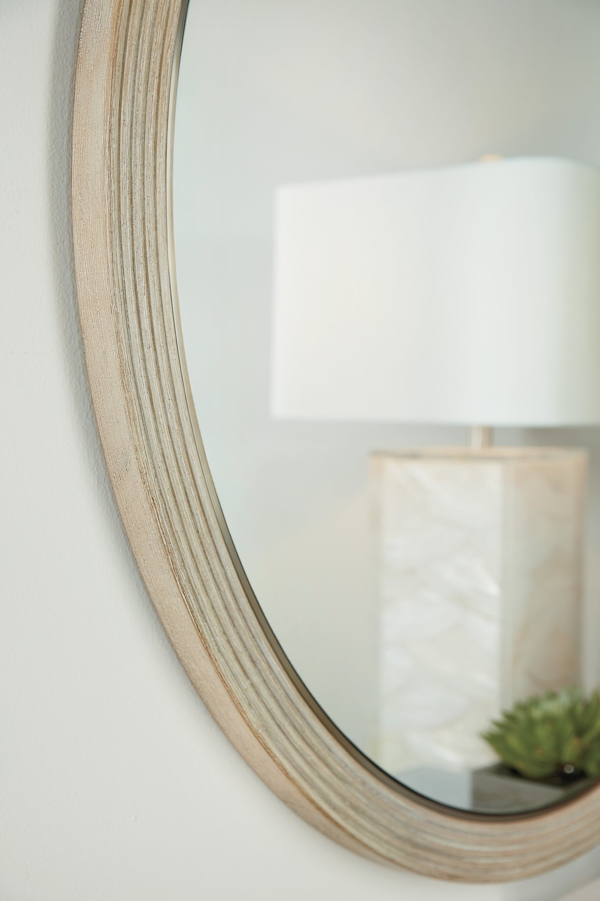 Hooker Furniture Cascade Round Mirror