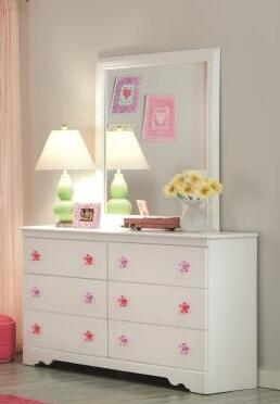 Savannah Dresser