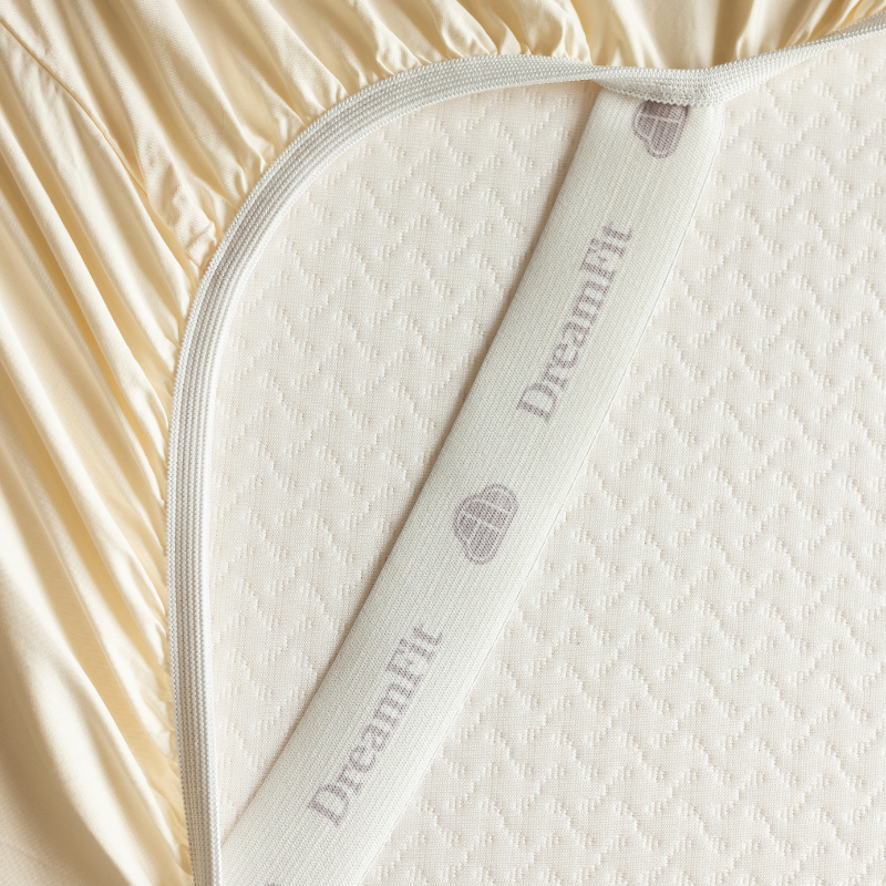 DreamComfort™ StaDry ™ Sheet Sets